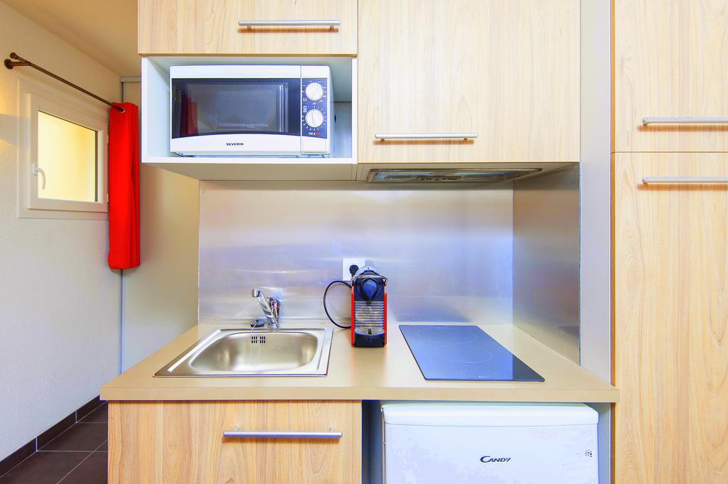 Villa Serafina Apartements Nizza Zimmer foto